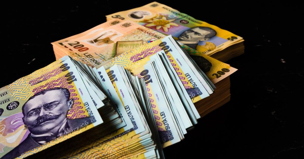 Bugetarii, regula nouă: Manole anunță un salariu minim de 4.000 lei brut