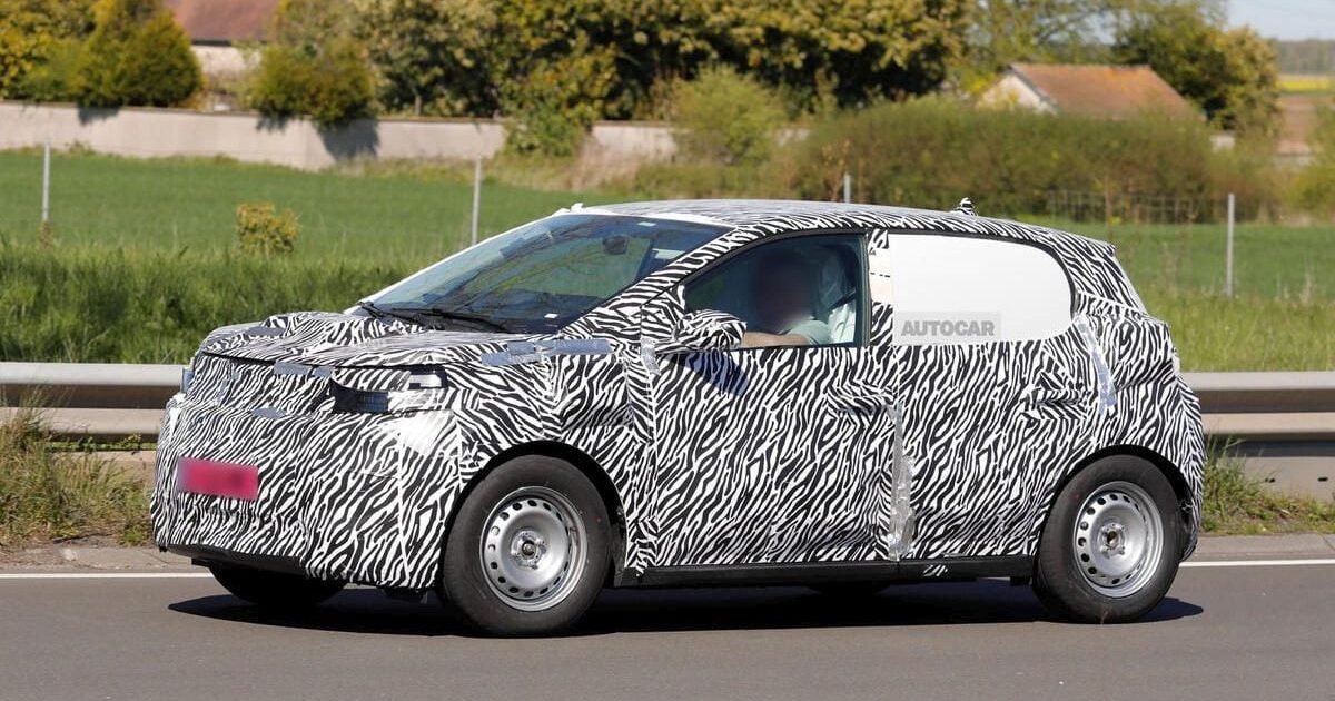 Dacia, revoluție electrică: Prima mașină de 18.000 de euro, imagini incendiare