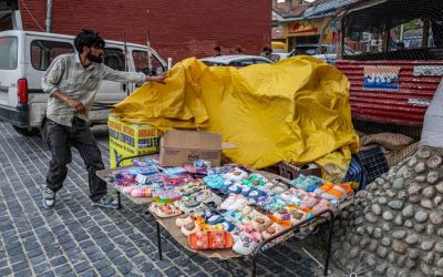 De ce kashmiriții donează AUR și bani pentru iranieni