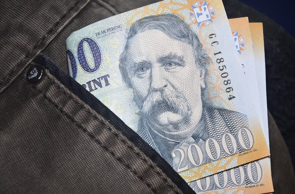 Forintul Ungar atinge valori record: Ce se întâmplă cu moneda vecinilor