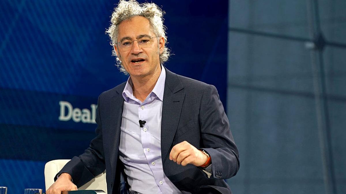 Doar două categorii rezistă în era ai: Profeția unui titan