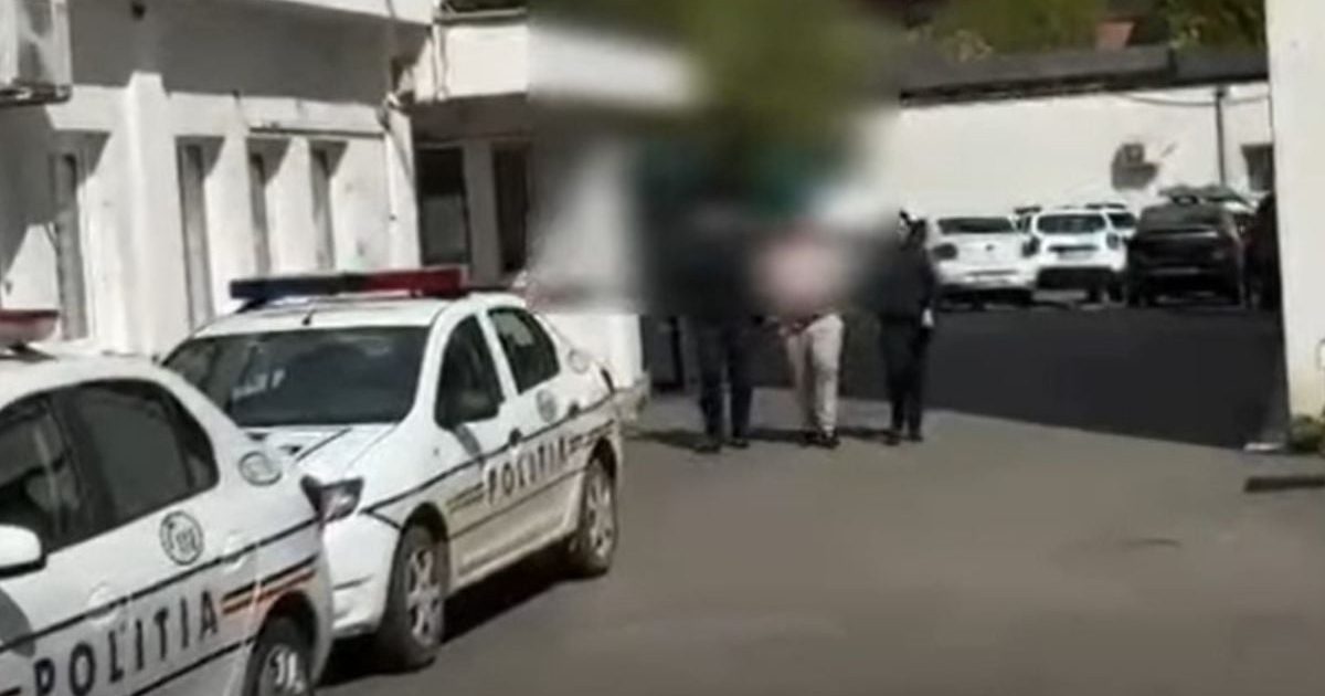 Frați din Constanța, incendiu la Galați: Au dat foc casei concubinei tatălui