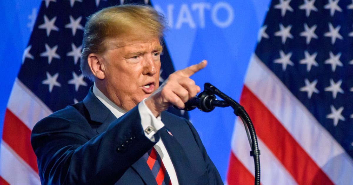 SUA blochează Strâmtoarea Hormuz: Navele, OPRITE de Marina americană