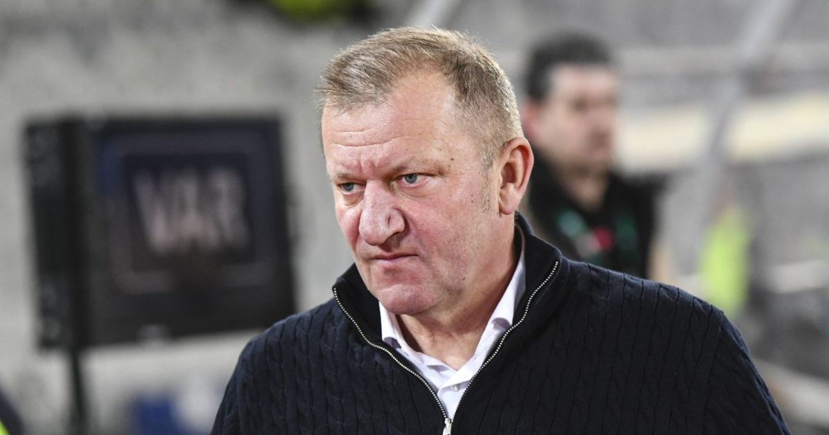 Debandadă la Hermannstadt: Dorinel Munteanu, furios: „N-am mai văzut asta!“