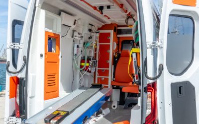 Ambulanțe blocate: Un sfert din cele din Constanța, în service zilnic! Mii de km parcurși