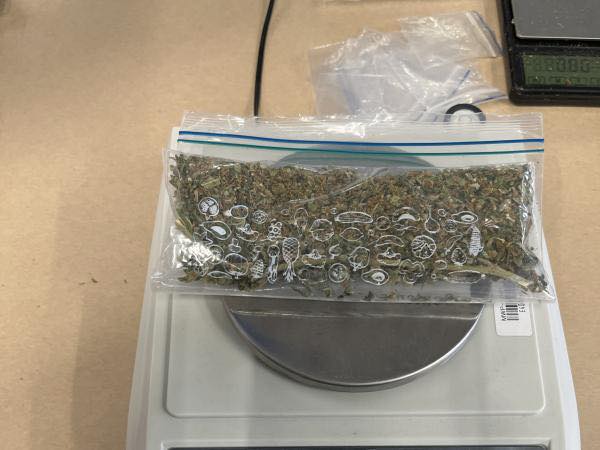 Marș de droguri în România: Polițiștii au confiscat tone în două săptămâni