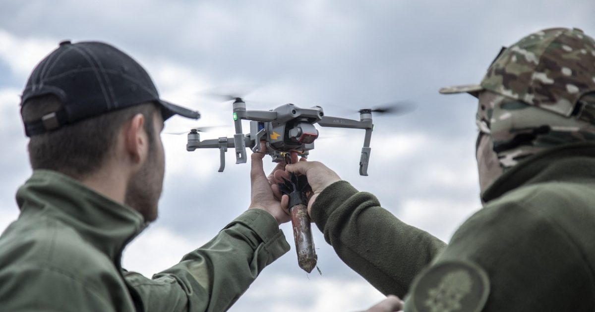 Dronele schimbă fața războiului din Ucraina, Europa, depășită de evenimente