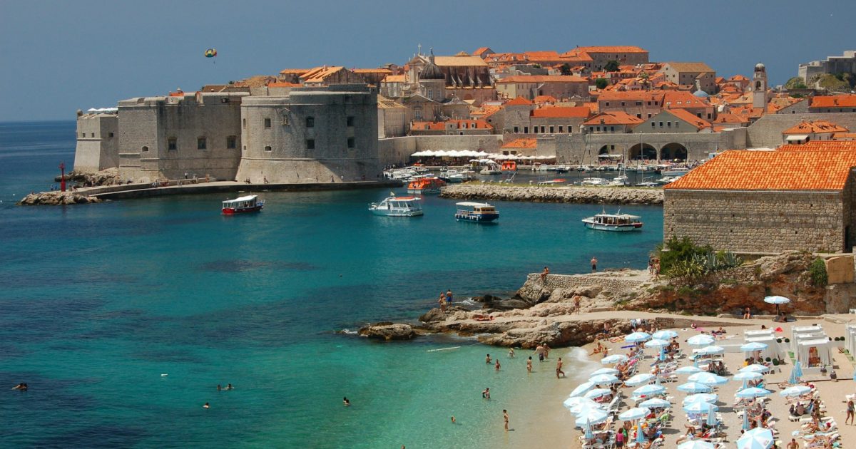 Wizz Air zboară din București către „Perla Adriaticii”