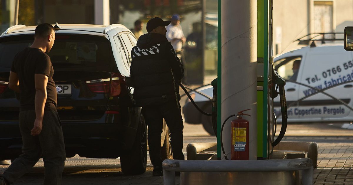Carburanții în România: Scumpire-șoc de până la 31% într-un an