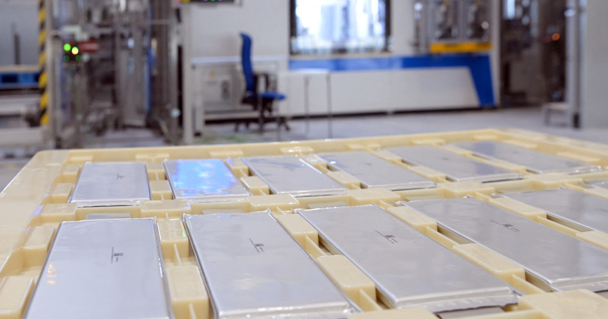 Baterii chinezești pe plus: Războiul din Iran, combustibil pentru exporturi