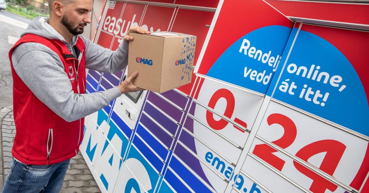 EMag bagă taxă pe comenzi de mâine: Cumpărătorii, luați la bani grei!