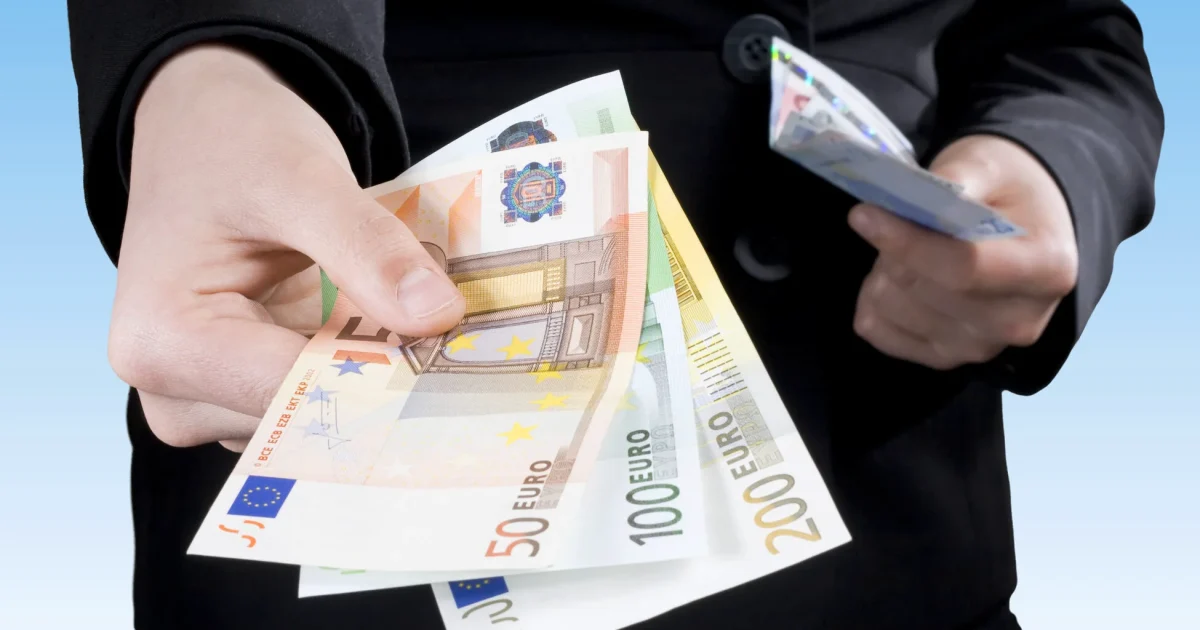 Germania: Schimbare majoră? Plățile cash, pe cale să dispară?