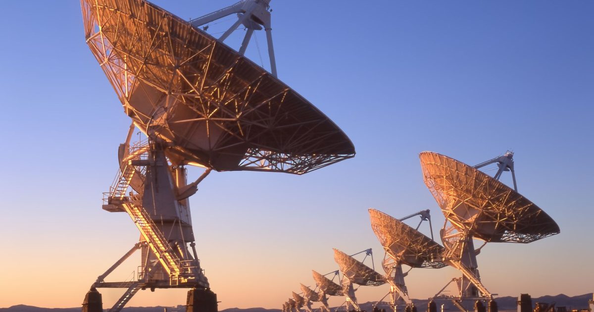 Încă ne chinuie: Există extratereștri sau e doar o iluzie cosmică?