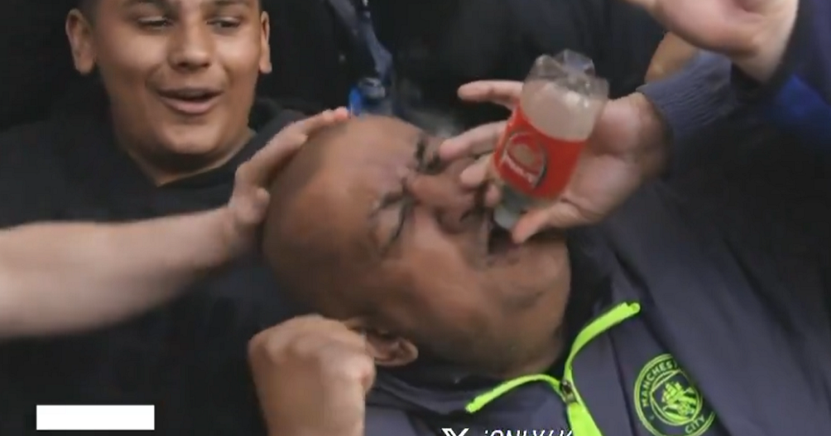 Un fan City a făcut SHOW după umilința Arsenalului cu Chelsea