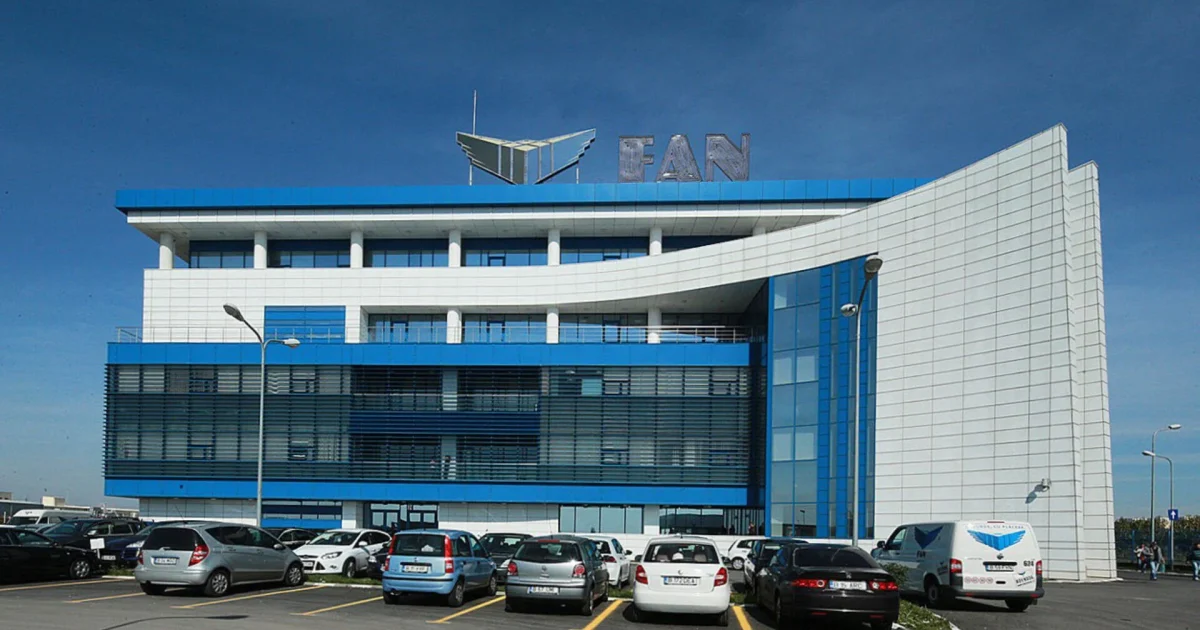 Fan Courier închide toate recepțiile: Ce se întâmplă cu uriașul curierat din România