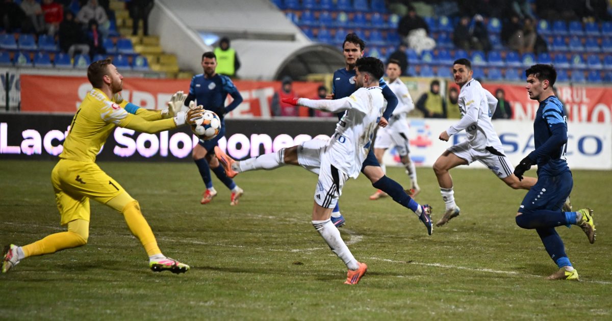 Botoșani – Metaloglobus, meci crucial în play-out: Urmăriți LIVE de la 17:30