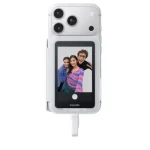 Insta360 dă lovitura: Ecran magnetic pentru selfie-uri și filmări