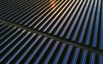 Gigant fermă solară în Marea Britanie: Energie pentru 180.000 de case, scandal cu localnicii