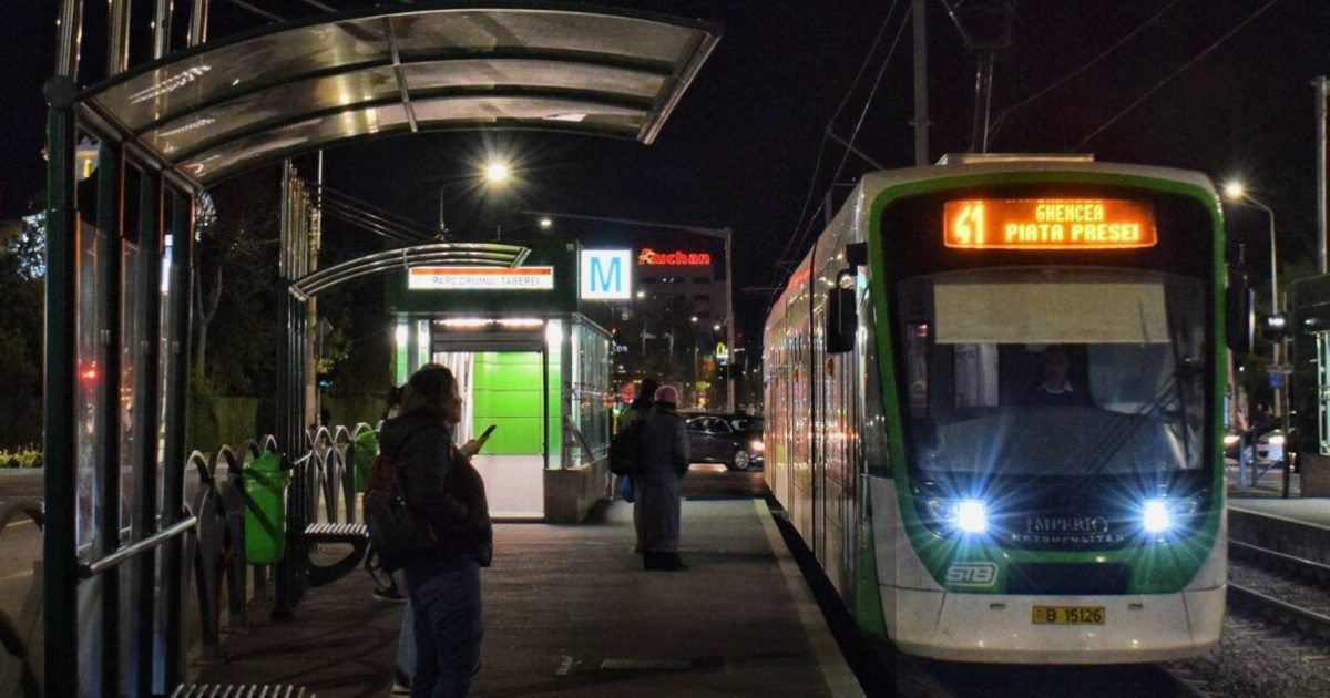 Programul STB de Paște: Cum circulă autobuzele, tramvaiele și metroul în București