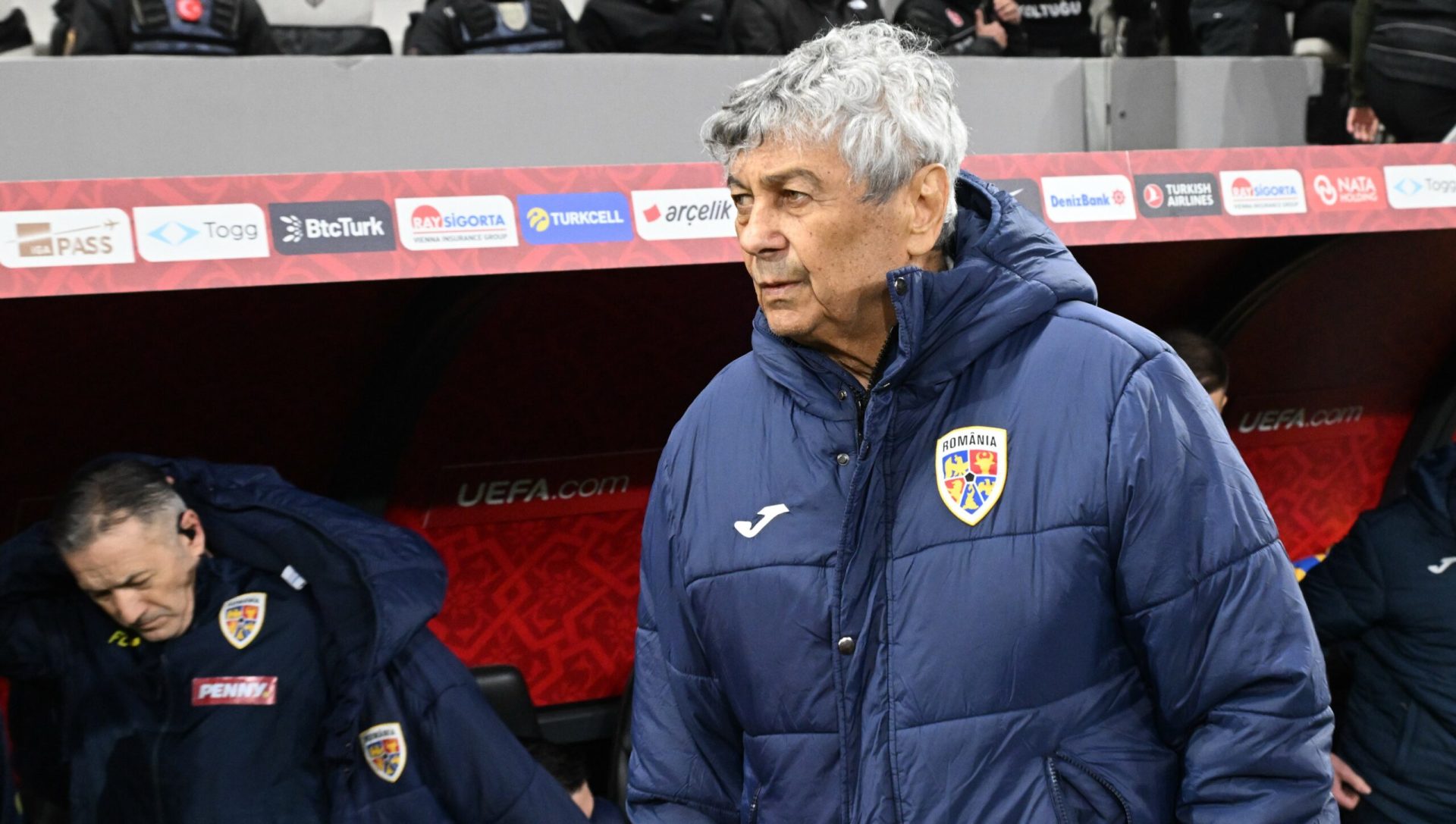 Mircea Lucescu, antrenorul român cu o carieră impresionantă, a încetat din viață la vârsta de 80 de ani, marcând sfârșitul unei epoci în fotbalul european