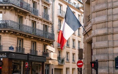 Franța dă o mână de ajutor: Transportatorii, agricultorii și marii consumatori, vizați