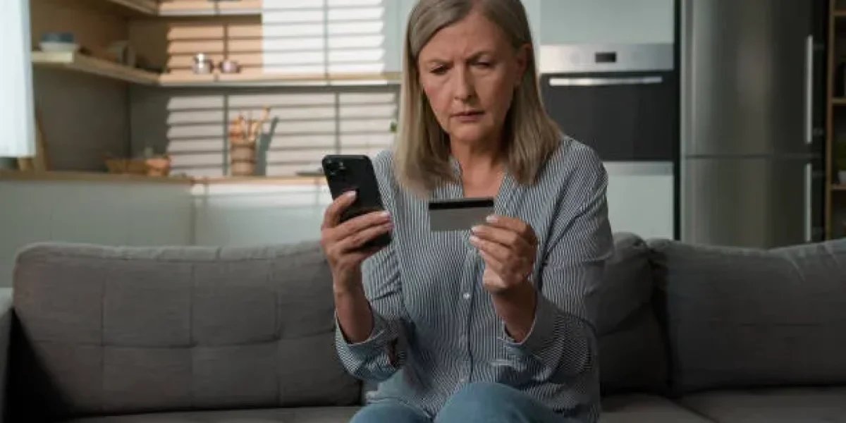 România, țintă pentru fraudele online de Paște: Atenție la cumpărături și donații!