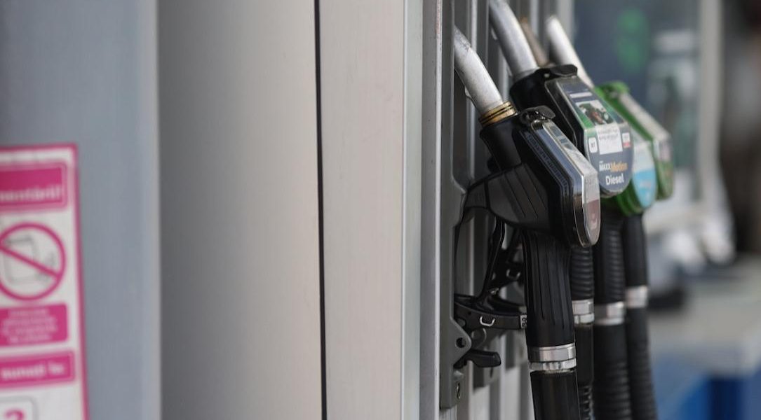 România: Președinția încheie consultări, fără probleme la alimentarea cu carburanți