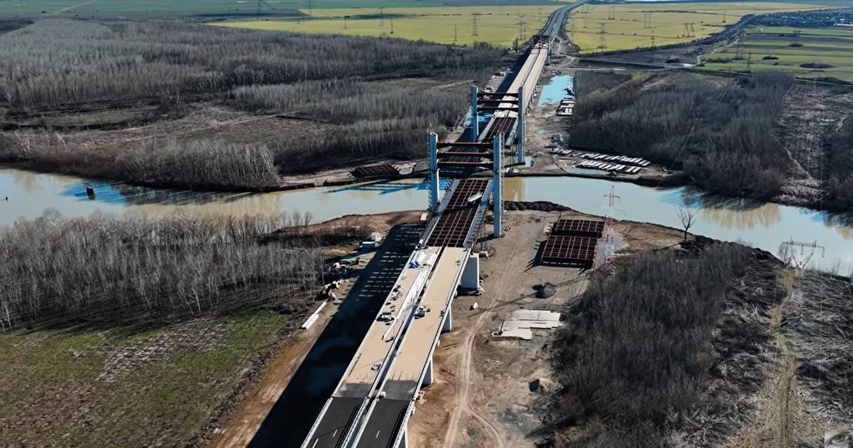 Galați-Brăila, expresul întârzie iar: Când vor circula șoferii pe șosea?