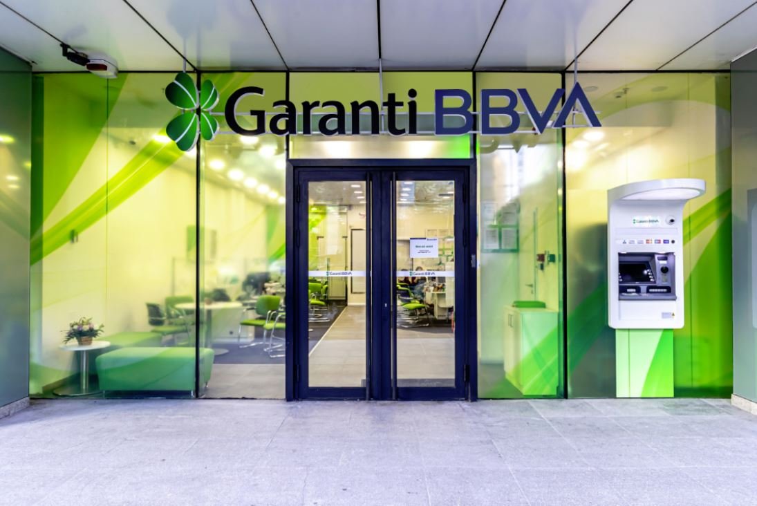 Oferta de Paște: BANCA Garanti BBVA Pune la BATAIE 300 de Lei pentru Credite Online Banca Garanti BBVA lansează o campanie prin care clienții pot beneficia de un bonus de 300 de lei pentru creditele de nevoi personale accesate prin aplicația de Mobile Banking