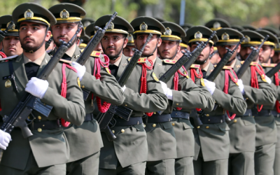 Iranul avertizează: Distruge petrolul din Golf, dacă e atacat din zonă