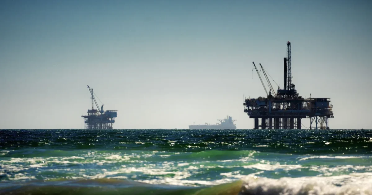 ARSVOM, intervenție de urgență: Marinar preluat de pe navă în Portul Constanța