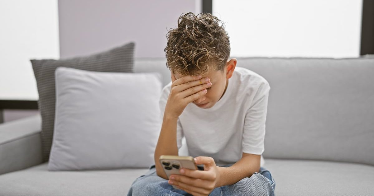 Generația Z, mai sinceri, nu mai slabi: Adevărul despre tinerii de azi