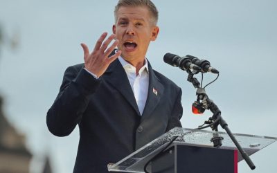 George Simion, dans pe morminte. Peter MAGYAR, acuzații grave despre Viktor Orban și Transilvania