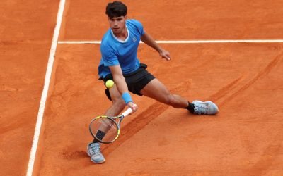 CARLOS ALCARAZ, VICTORIE DIFICILĂ LA MONTE CARLO Carlos Alcaraz, deținătorul titlului, s-a calificat în sferturile de finală ale turneului ATP Masters 1.000 de la Monte Carlo