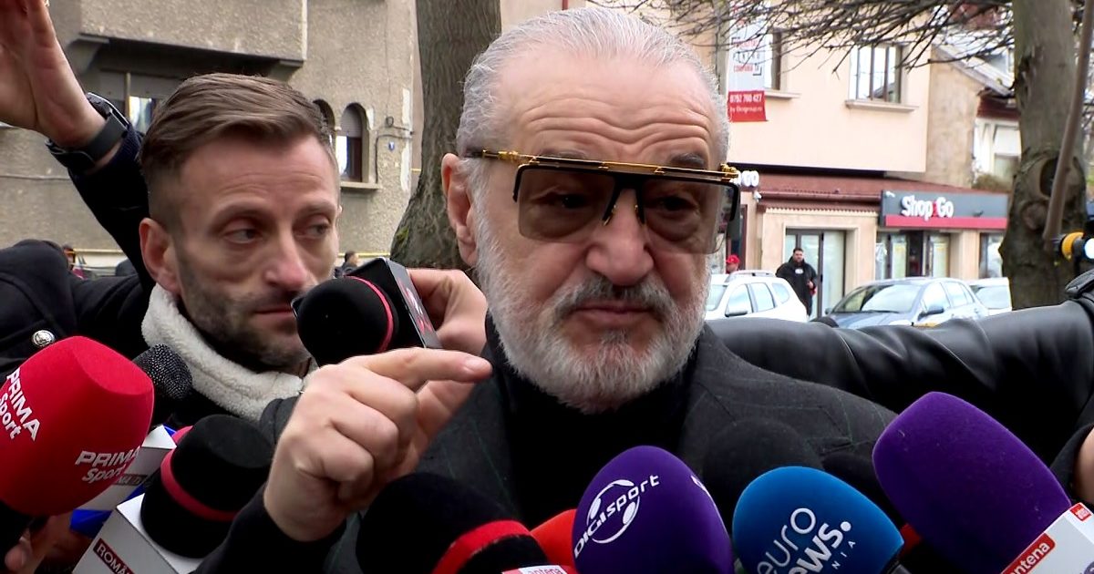 Gigi Becali, prezent la înmormântarea lui Mircea Lucescu Gigi Becali a fost prezent la înmormântarea lui Mircea Lucescu, fostul selecționer al României, care a încetat din viață marți seară, la vârsta de 80 de ani