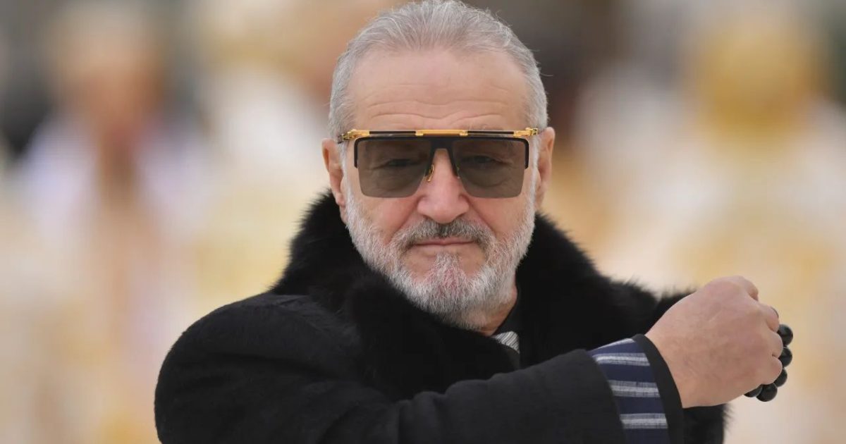 Becali, pericol de plecare „gratis” la FCSB: Un titular de la Națională, pe liber