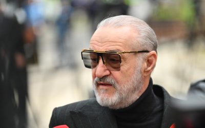 Becali, apariție șoc la TV de Paște: „Niște jaloane!”