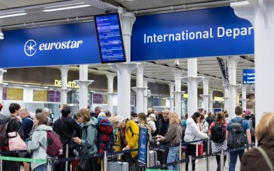 Haos în Europa: Cozi infernale pe aeroporturi din cauza sistemului Entry/Exit