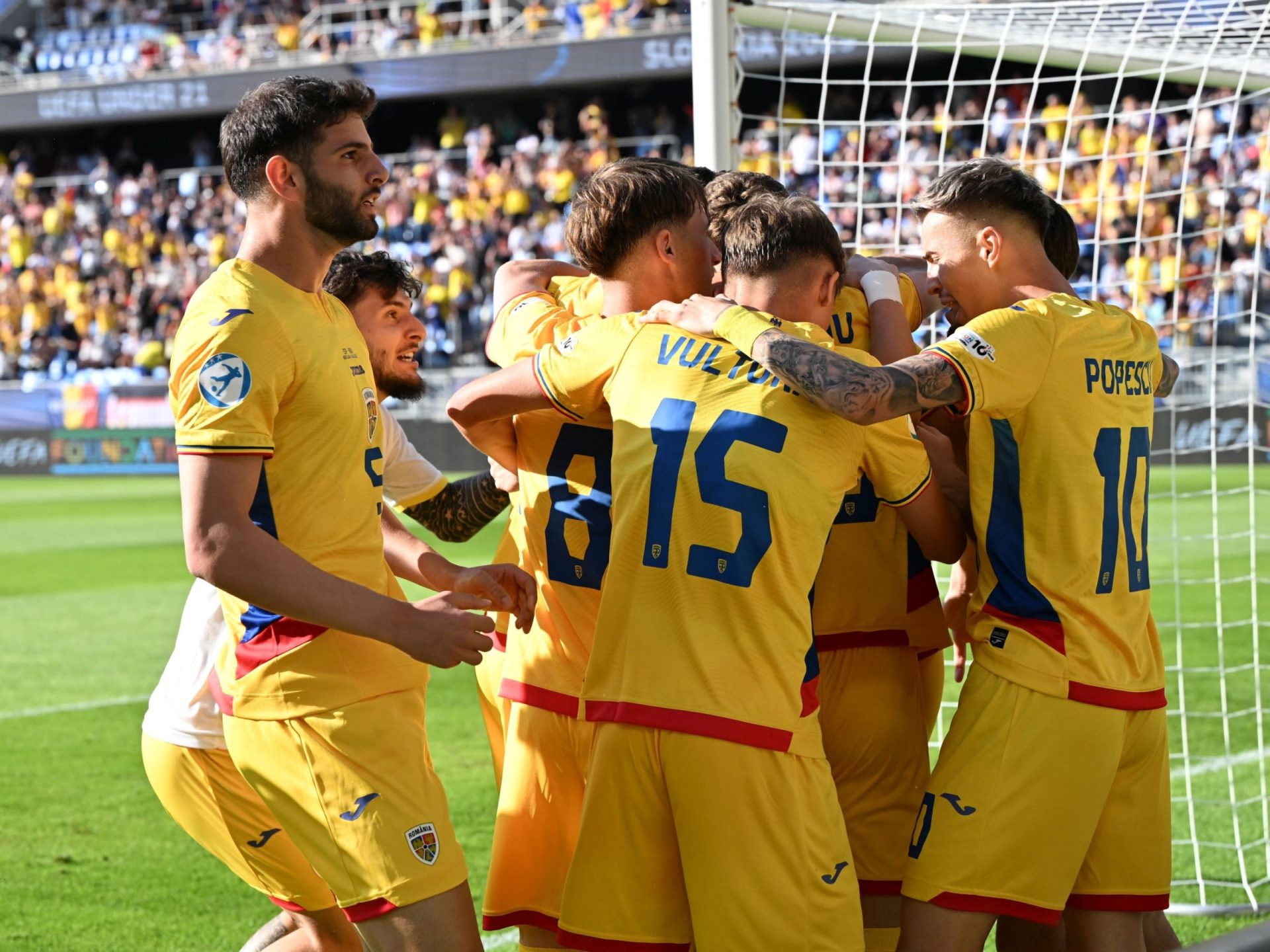 Clubul portughez Estrela Amadora, unde evoluează din vară fotbalistul român IANIS STOICA, se confruntă cu probleme financiare majore și a intrat într-o procedură de reorganizare