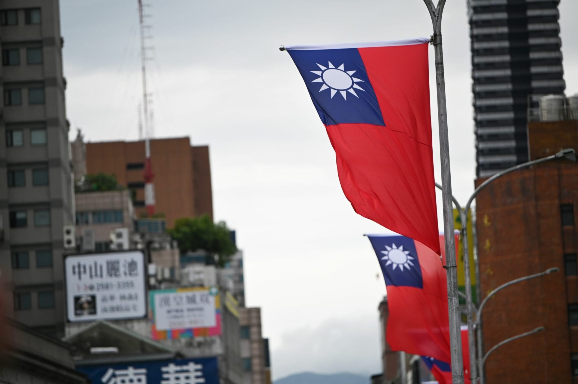 Lidera opoziției din taiwan, sosire-șoc în China: „misiune de pace”