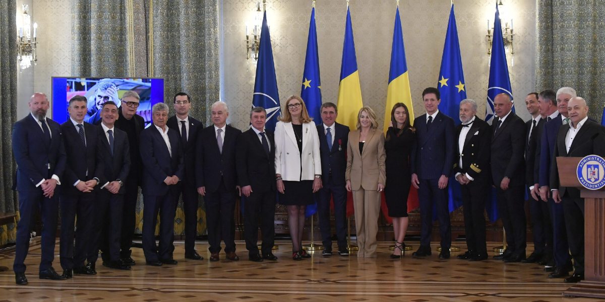 ilie-nastase-mesaj-mircea-lucescu-scaled.jpg - NewsFactor