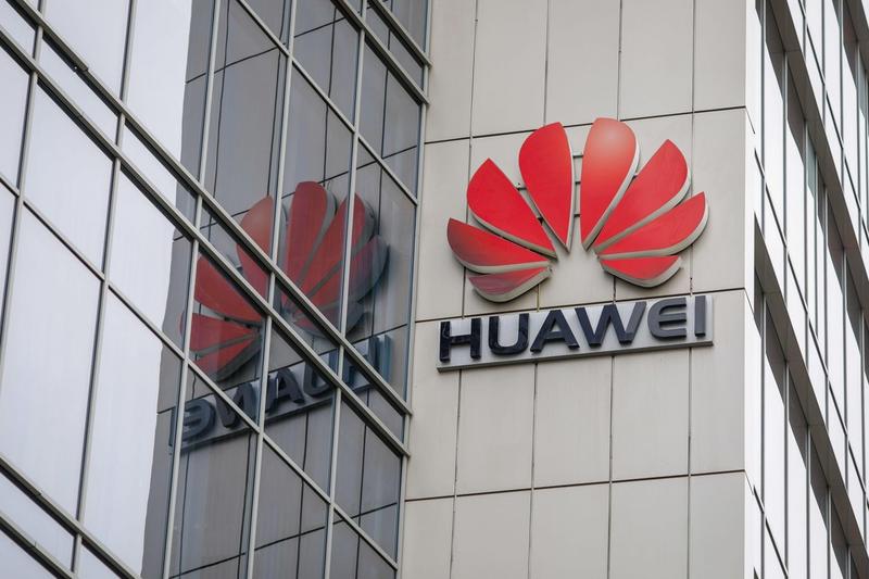 Huawei atacă în justiție excluderea din rețelele 5G din România