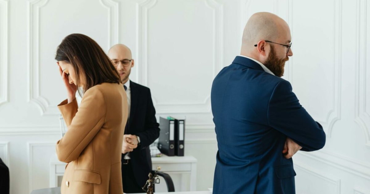 Vocea României, în pericol: Un viitor fără identitate culturală