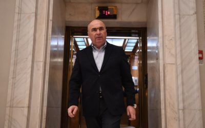 Bolojan spulberă miturile: Ce ascund acțiunile companiilor publice?