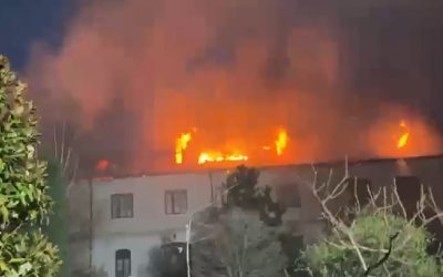 Incendiu de Paște la Mănăstirea Bistrița din Vâlcea: Focul amenință întregul lăcaș