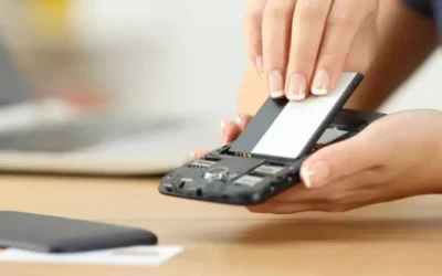 Baterii schimbabile la telefoane: Revin din 2027! Arena IT, vestitorul schimbării