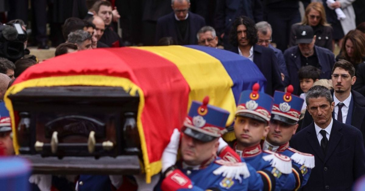 Durere fără margini: „Îmi sfâșie sufletul plecarea ta”