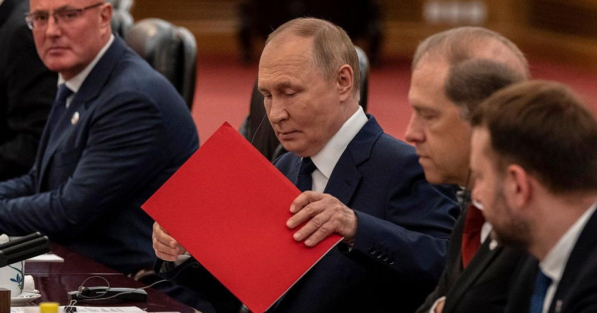 Putin, inspirat de Donald Trump, vrea un „AI suveran” rusesc