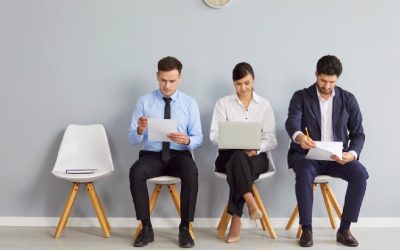 Multe joburi NU cer diploma. Ce zice Donald Trump despre asta?