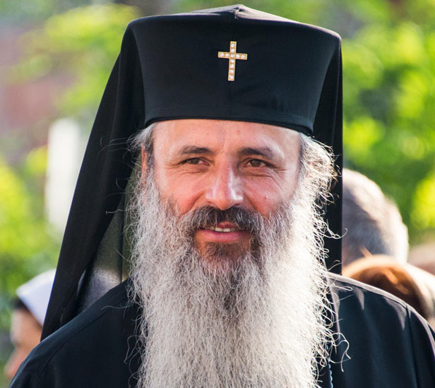 Mitropolitul Teofan, mesaj de Paște: Pacea și dragostea ne eliberează